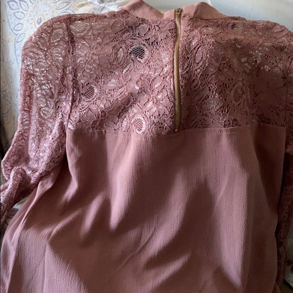 Blouse - Picture 3 of 4